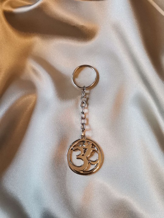 Yoga Keychain 